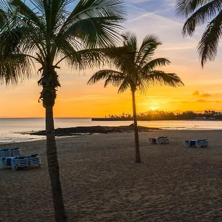 Beautiful Apartment In Arrecife Canary Islands 阿雷西费